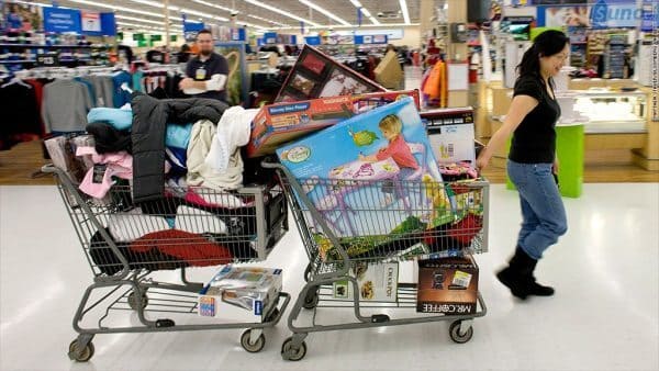 Làm sao để tha hồ mua sắm đồ tại Walmart mà không lo về những trở ngại thủ tục thuế hay thanh toán?