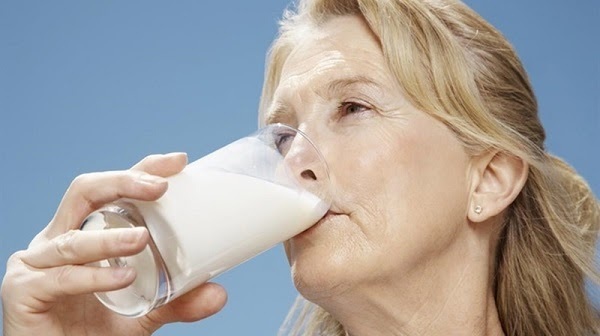 Mấu chốt để pha Ensure chuẩn là pha đúng lượng sữa và không để sữa vón cục